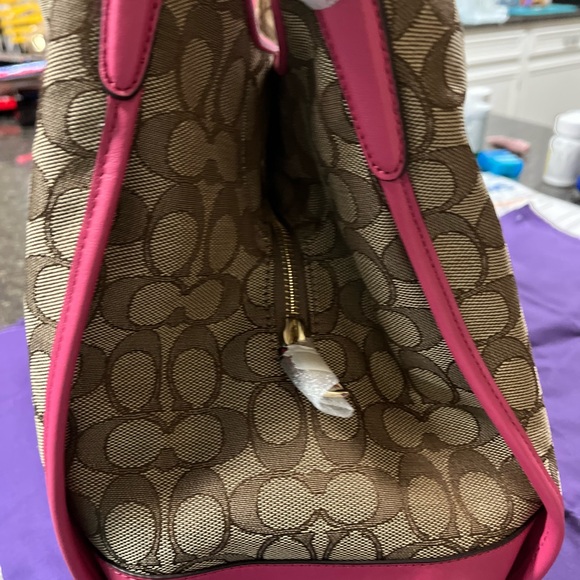 NEW large Coach purse with hot pink trim - Picture 7 of 8